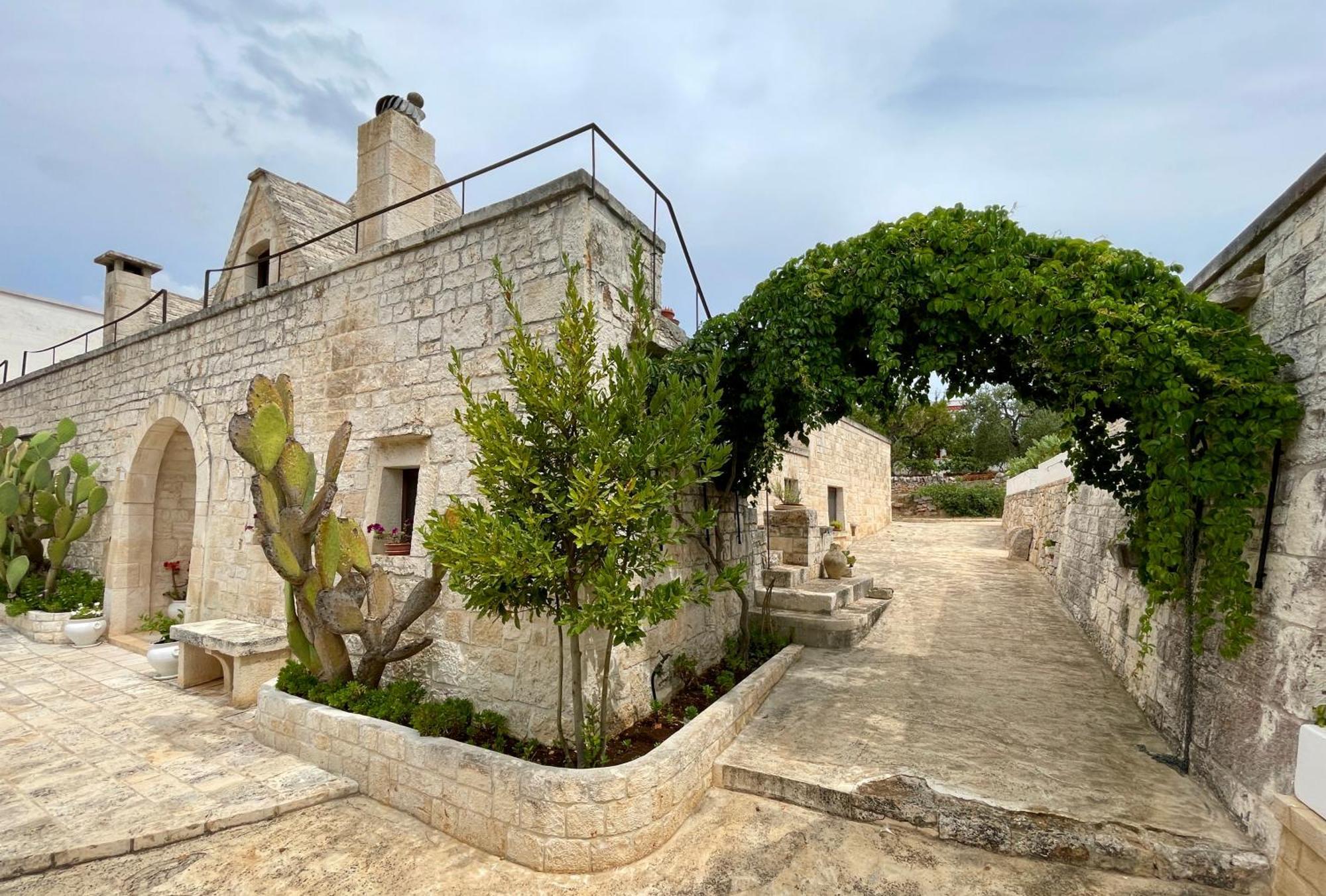 B&B Via Dei Trulli Cisternino Exterior foto
